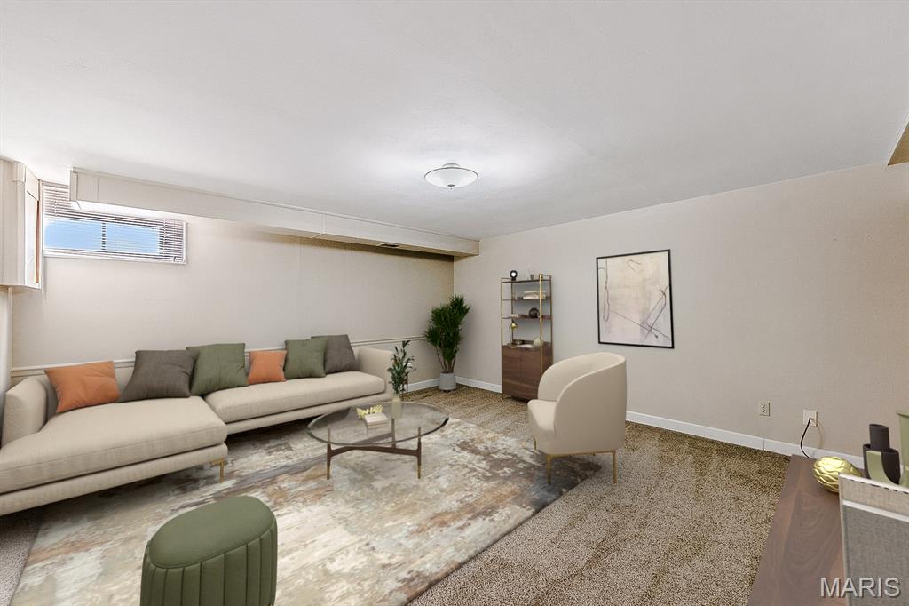 Rossridge Twnhs Condo - Residential