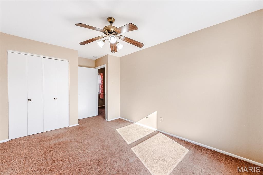 Rossridge Twnhs Condo - Residential