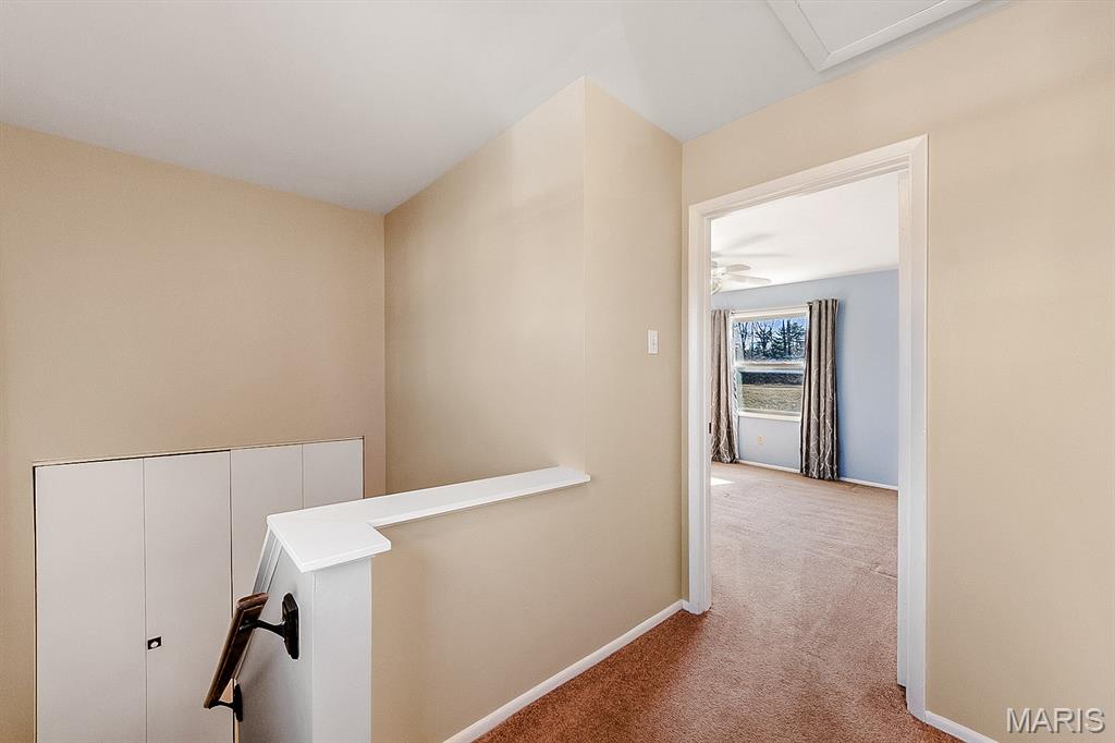 Rossridge Twnhs Condo - Residential