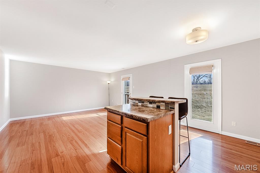 Rossridge Twnhs Condo - Residential