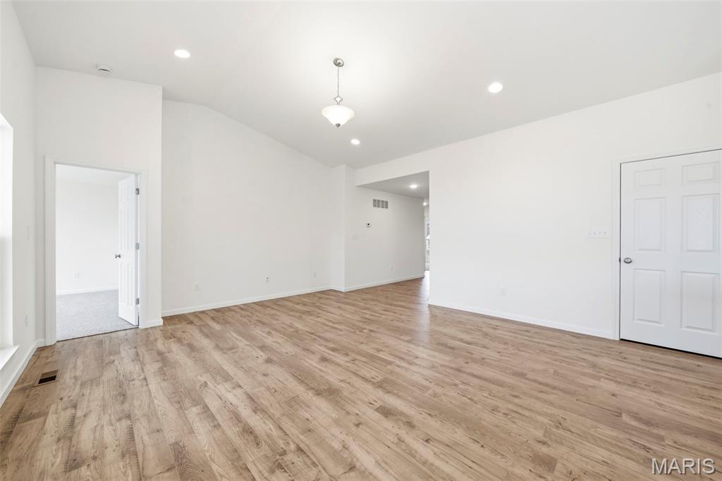 Harvest Manors - Residential Lease