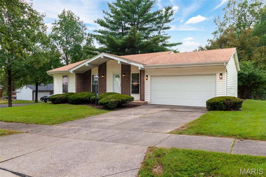 Photo of 14421 Fox Dower Court, Unincorporated, MO 63034 (MLS # 26052167)