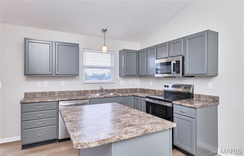 Tiny photo for 10 Sugarberry Court, Troy, MO 63379 (MLS # 26033682)