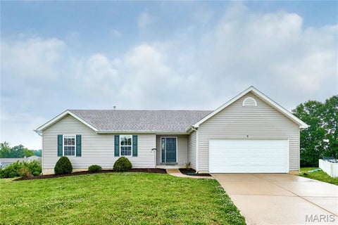 Photo of 10 Sugarberry Court, Troy, MO 63379 (MLS # 26033682)