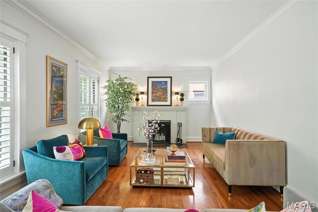 6607 Waterman Avenue