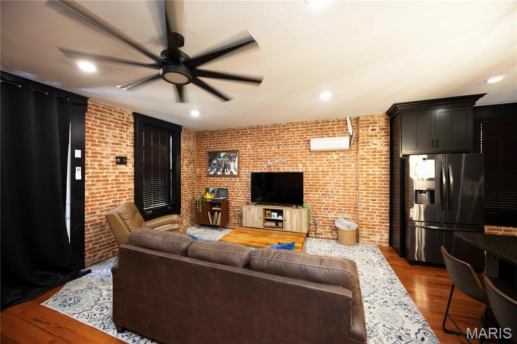 N/A - Commercial Sale