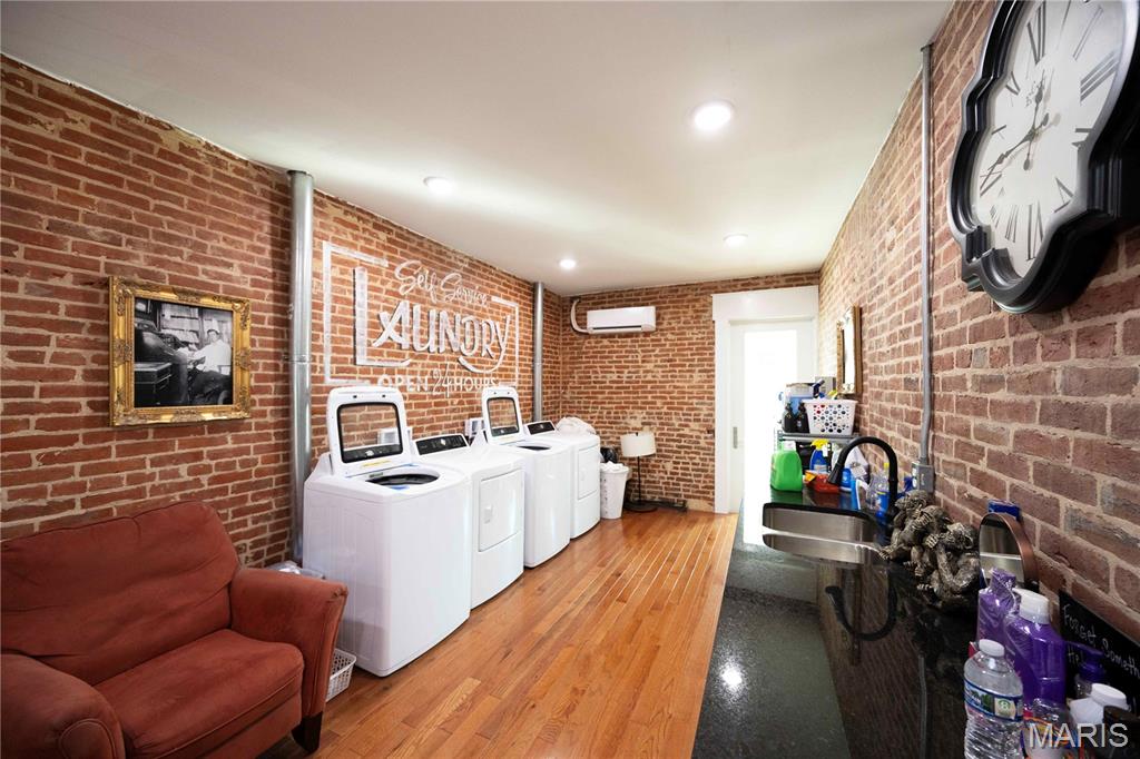 N/A - Commercial Sale