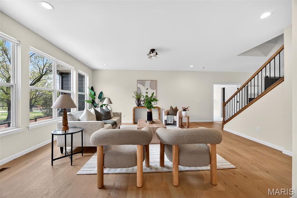 Bur Oaks - Residential