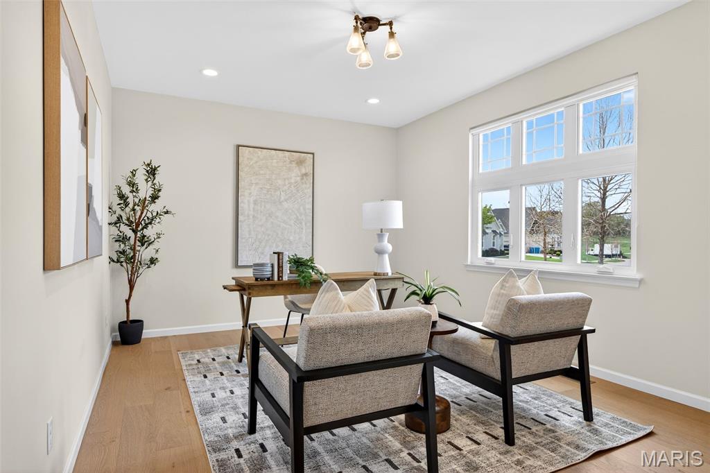 Bur Oaks - Residential