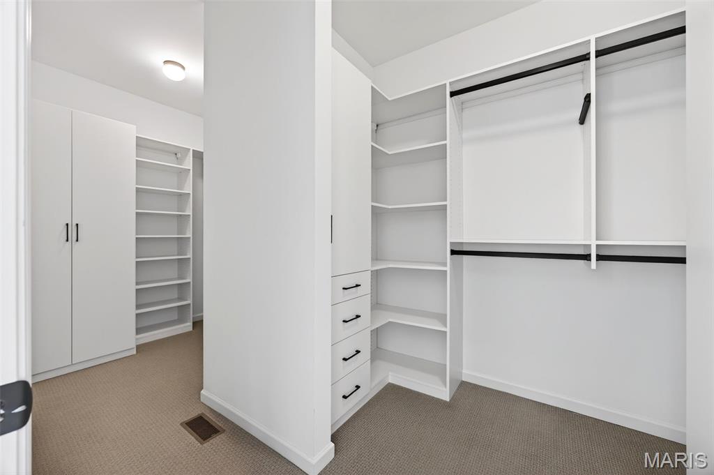 Bur Oaks - Residential