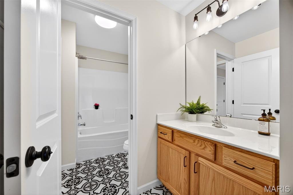 Bur Oaks - Residential