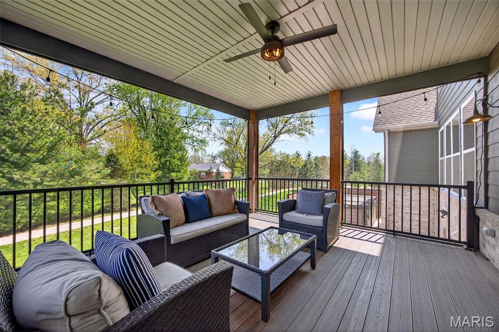 Bur Oaks - Residential