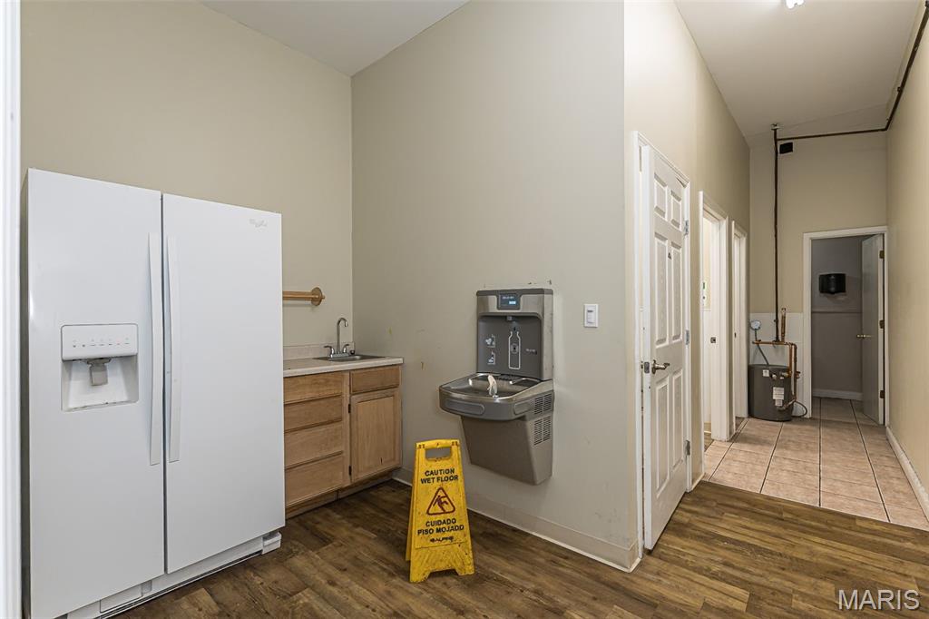 Harvestowne #1 - Commercial Sale
