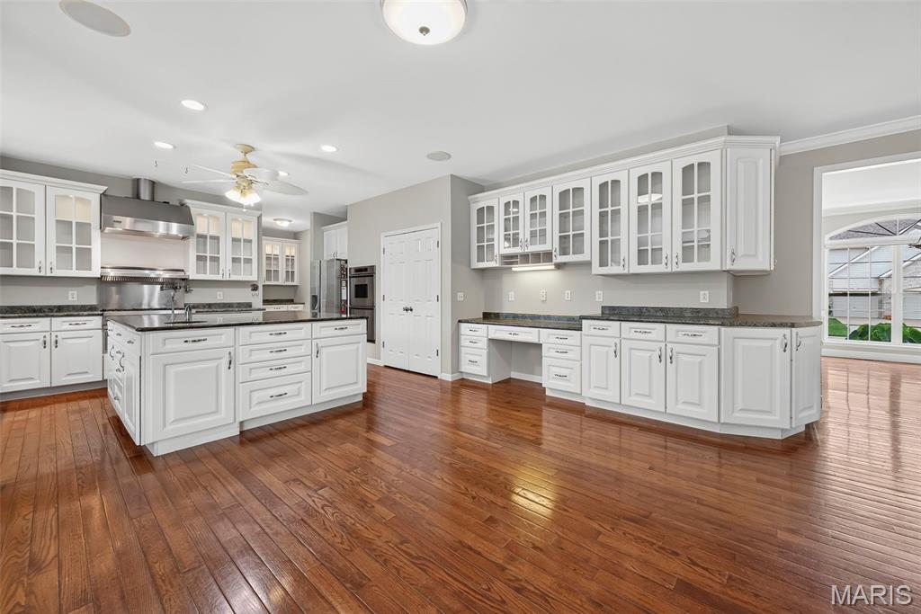 3010 Brook Hollow Drive