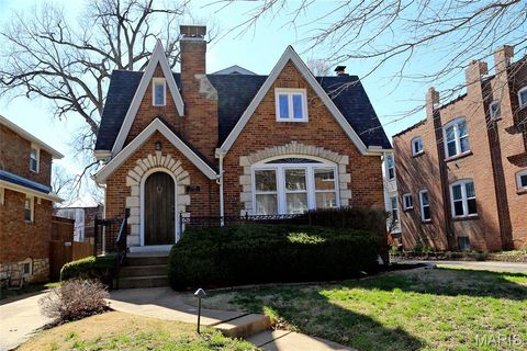 Photo of 7716 Wise Avenue, Richmond Heights, MO 63117 (MLS # 26019987)