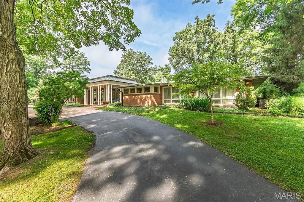 Twin Springs - Residential