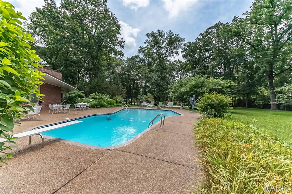 Twin Springs - Residential