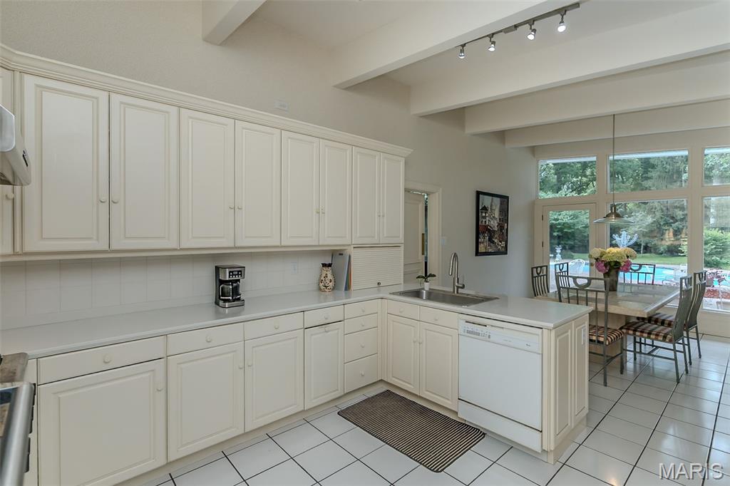 Twin Springs - Residential