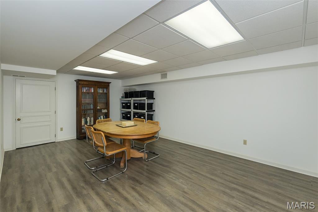 Twin Springs - Residential