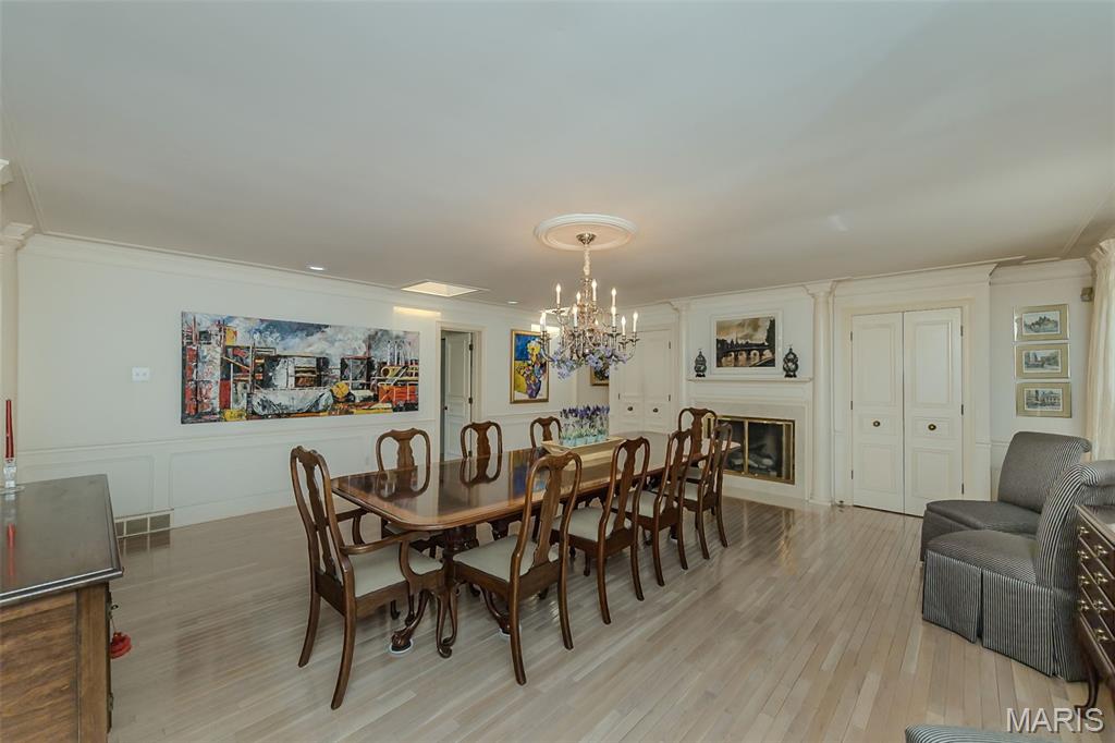 Twin Springs - Residential