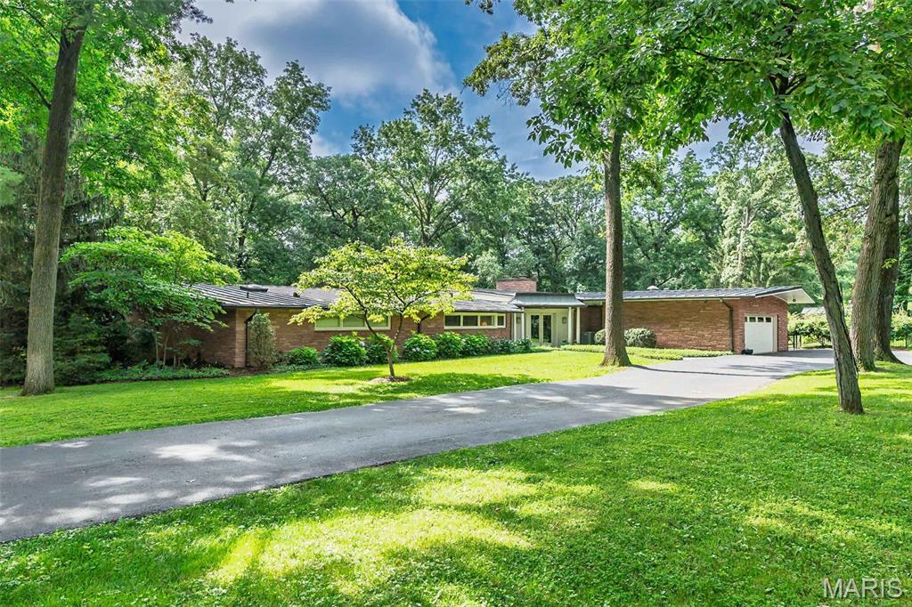 Twin Springs - Residential