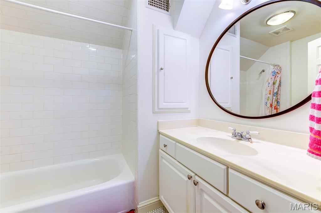 Clayton Gardens - Residential