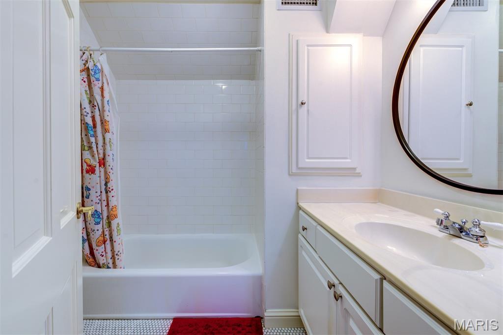 Clayton Gardens - Residential