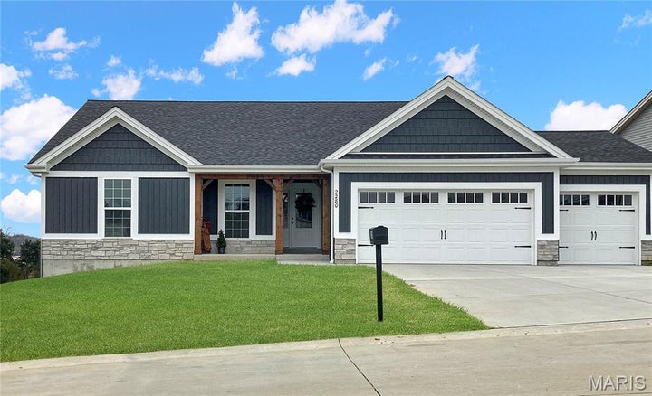 Photo 1 of 7 — 304 Heritage Valley Drive 34, New Haven, MO 63068