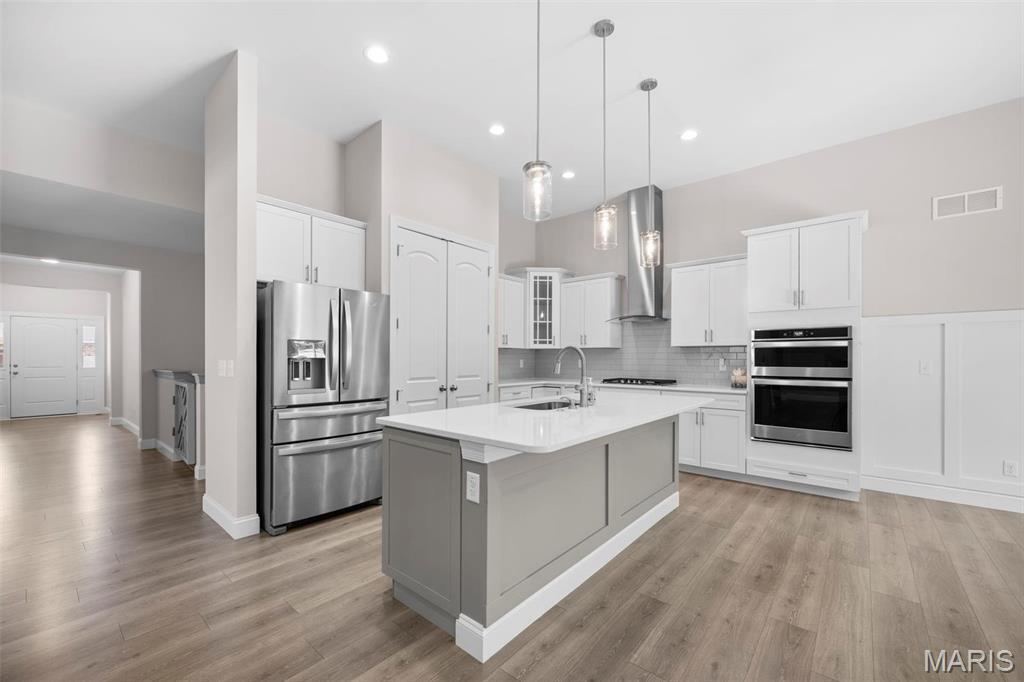 Wentzville, Missouri 63385, United States, 4 Bedrooms Bedrooms, ,3 BathroomsBathrooms,Residential,Pending,124205