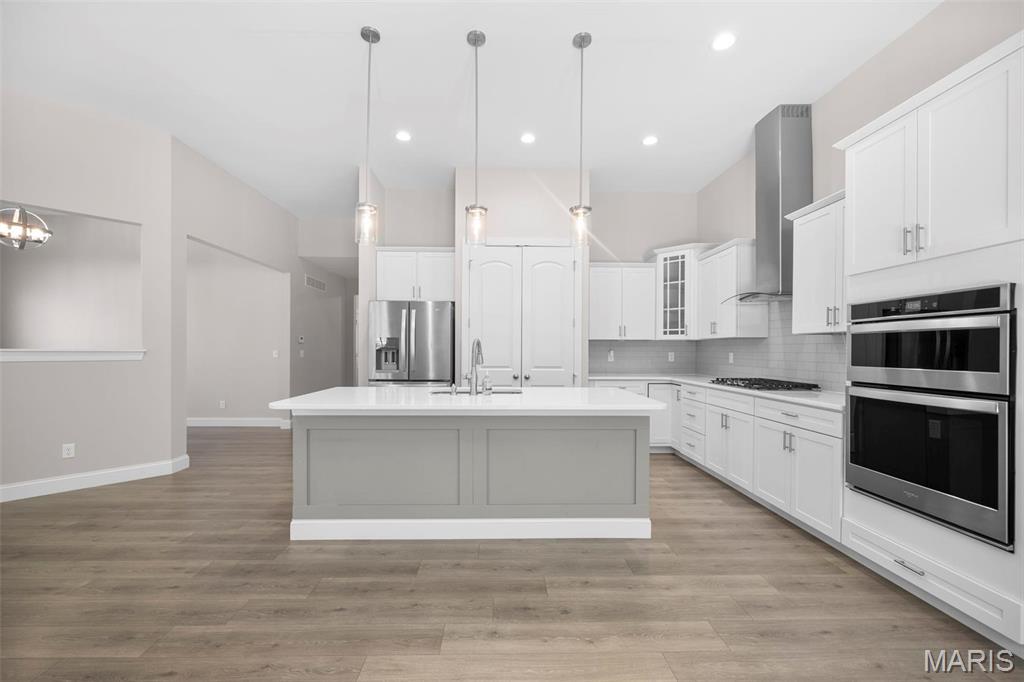 Wentzville, Missouri 63385, United States, 4 Bedrooms Bedrooms, ,3 BathroomsBathrooms,Residential,Pending,124205