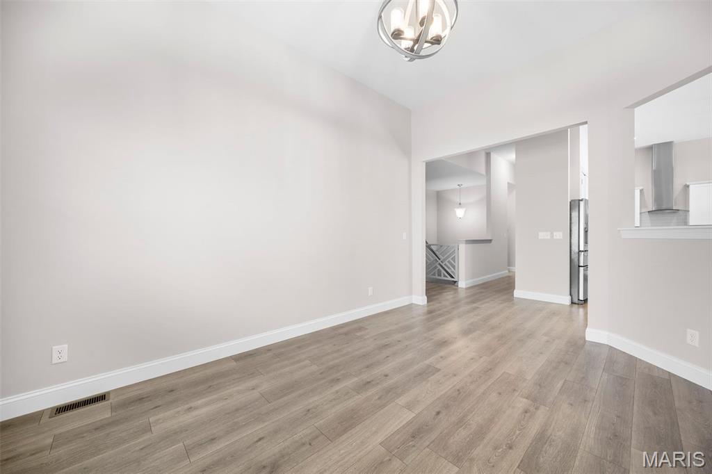 Wentzville, Missouri 63385, United States, 4 Bedrooms Bedrooms, ,3 BathroomsBathrooms,Residential,Pending,124205