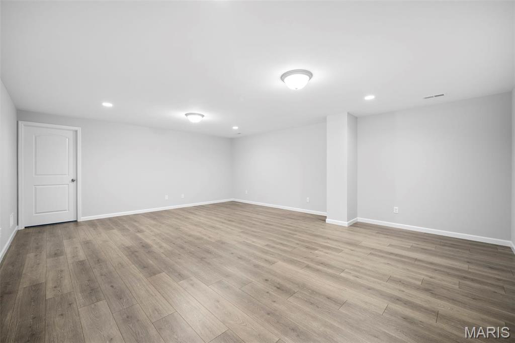 Wentzville, Missouri 63385, United States, 4 Bedrooms Bedrooms, ,3 BathroomsBathrooms,Residential,Pending,124205