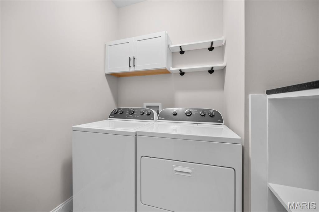 Wentzville, Missouri 63385, United States, 4 Bedrooms Bedrooms, ,3 BathroomsBathrooms,Residential,Pending,124205