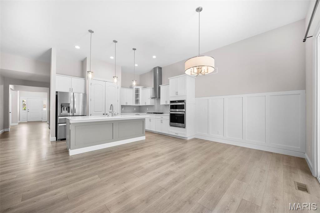 Wentzville, Missouri 63385, United States, 4 Bedrooms Bedrooms, ,3 BathroomsBathrooms,Residential,Pending,124205