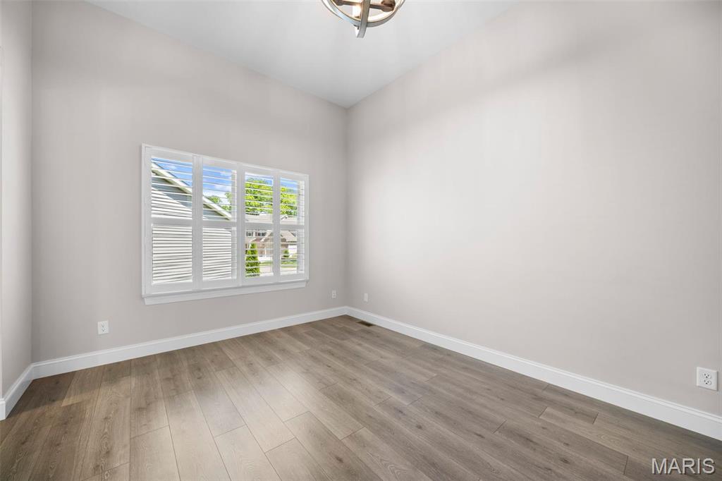 Wentzville, Missouri 63385, United States, 4 Bedrooms Bedrooms, ,3 BathroomsBathrooms,Residential,Pending,124205