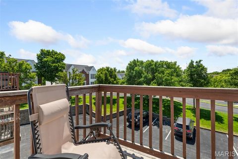 Tiny photo for 1311 Crossings Court #C, Ballwin, MO 63021 (MLS # 26029573)