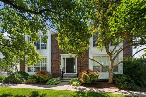Tiny photo for 1311 Crossings Court #C, Ballwin, MO 63021 (MLS # 26029573)