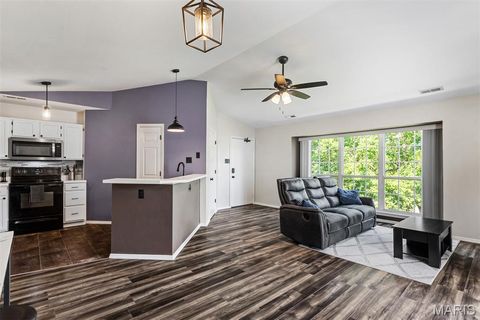 Tiny photo for 1311 Crossings Court #C, Ballwin, MO 63021 (MLS # 26029573)