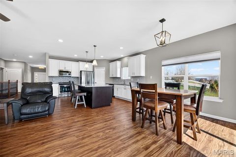 Tiny photo for 526 Columbia Downs Drive, Lake Saint Louis, MO 63367 (MLS # 26017958)