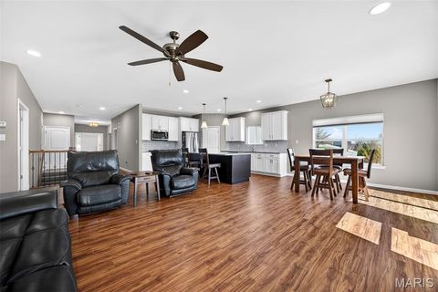 Tiny photo for 526 Columbia Downs Drive, Lake Saint Louis, MO 63367 (MLS # 26017958)