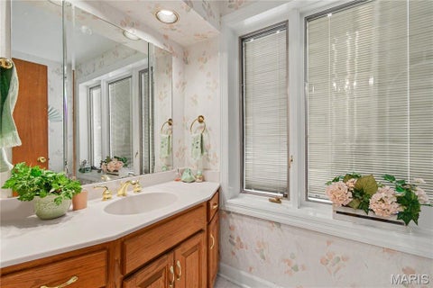 Tiny photo for 301 Graeser Road N, Creve Coeur, MO 63141 (MLS # 26067362)