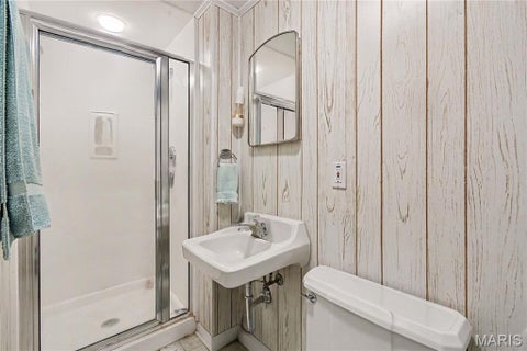 Tiny photo for 301 Graeser Road N, Creve Coeur, MO 63141 (MLS # 26067362)