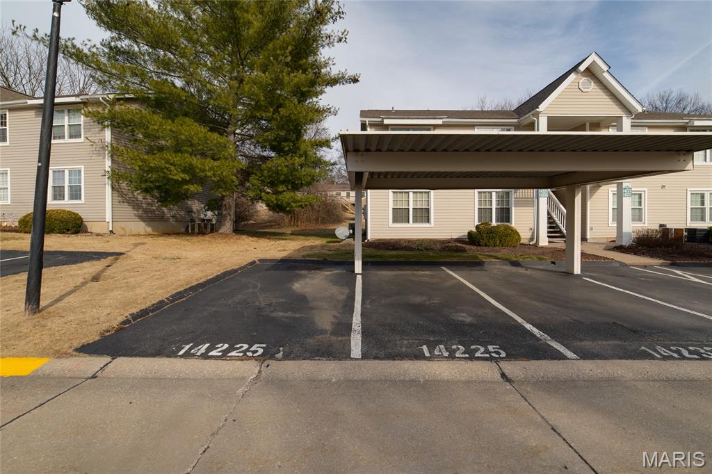 River Oaks Estates Four Condo - Residential