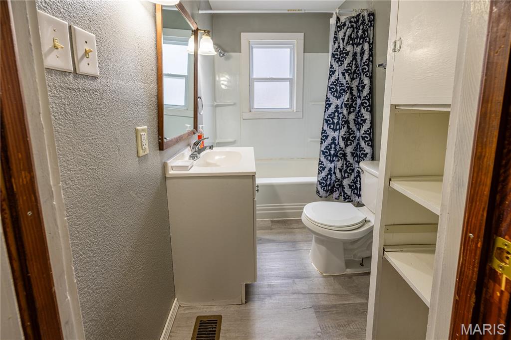 Glenn Place Add - Residential