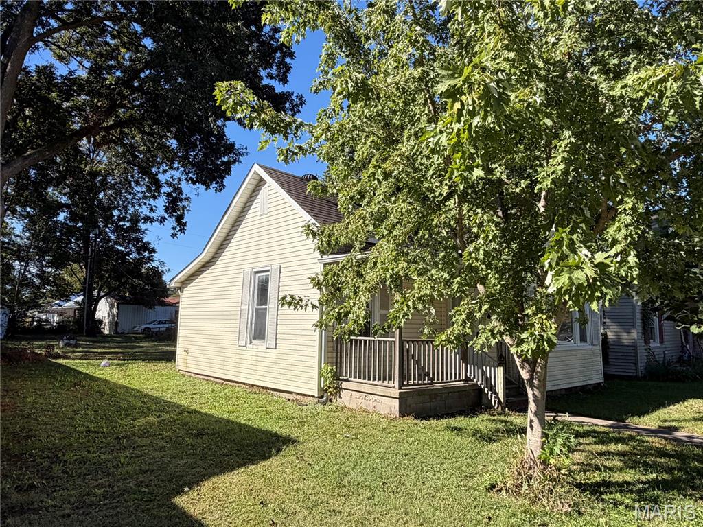 Photo of 216 Cook Avenue, Chaffee, MO 63740 (MLS # 26068260)