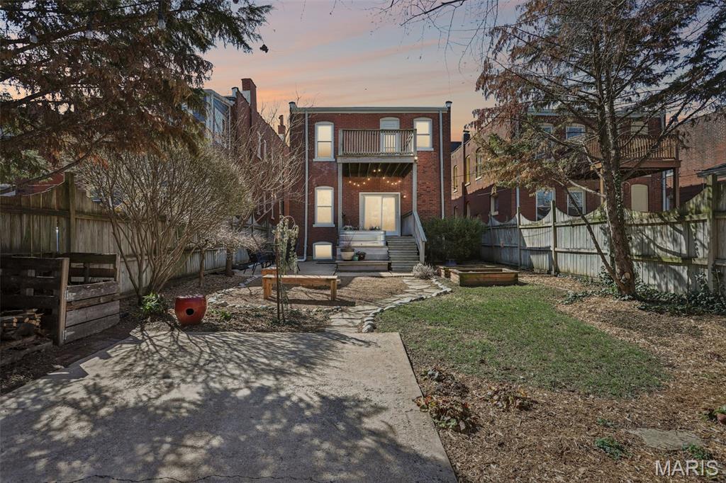 Morrison & Peugnets - Residential