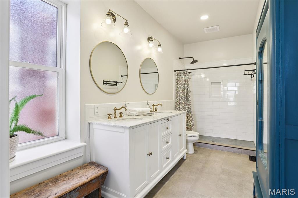 Morrison & Peugnets - Residential