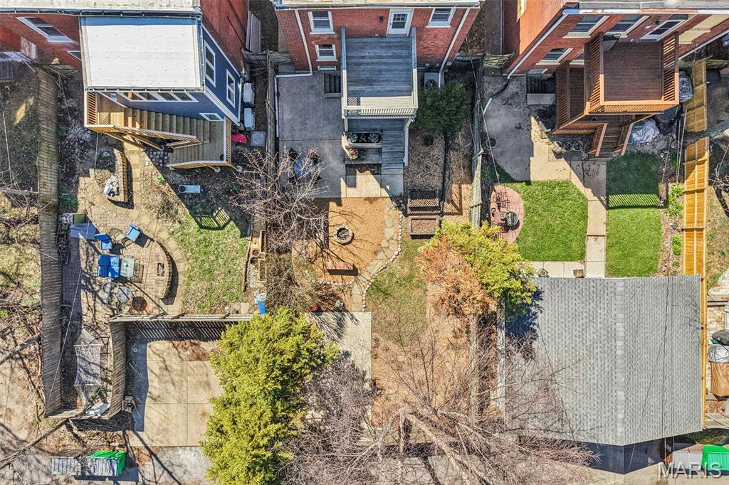 Morrison & Peugnets - Residential