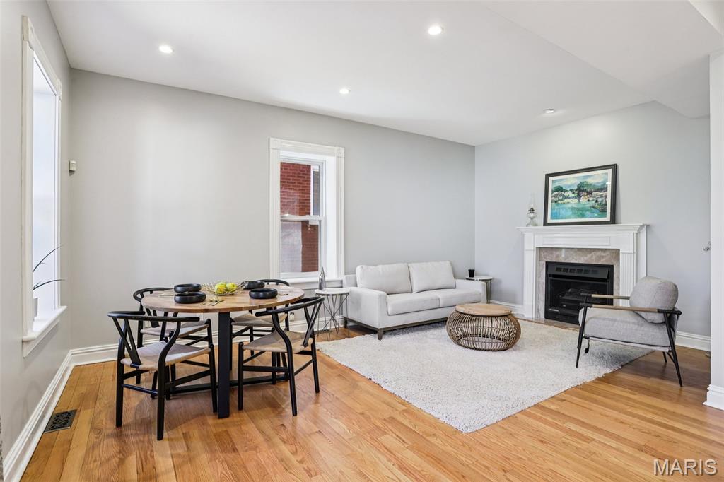 Morrison & Peugnets - Residential