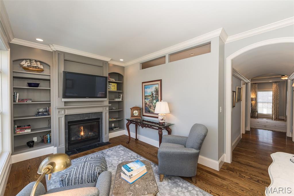 Hickory Hill 3 - Residential